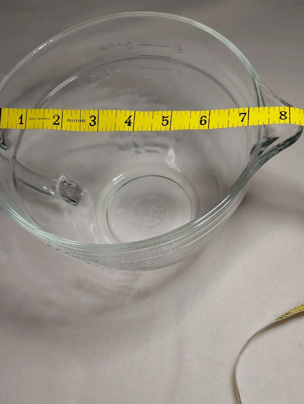 Anchor Hocking Clear, 2 QT. Glass Measuring Batter Bowl,with Handle and Spout